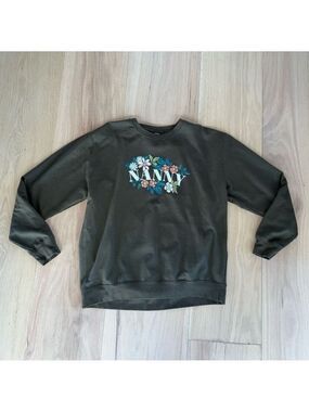 Just Hoods Olive Green Floral “Nanny” Sweatshirt Size XL